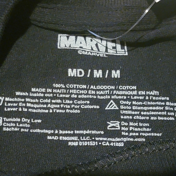Medium Daredevil Shirt - Picture 3 of 6